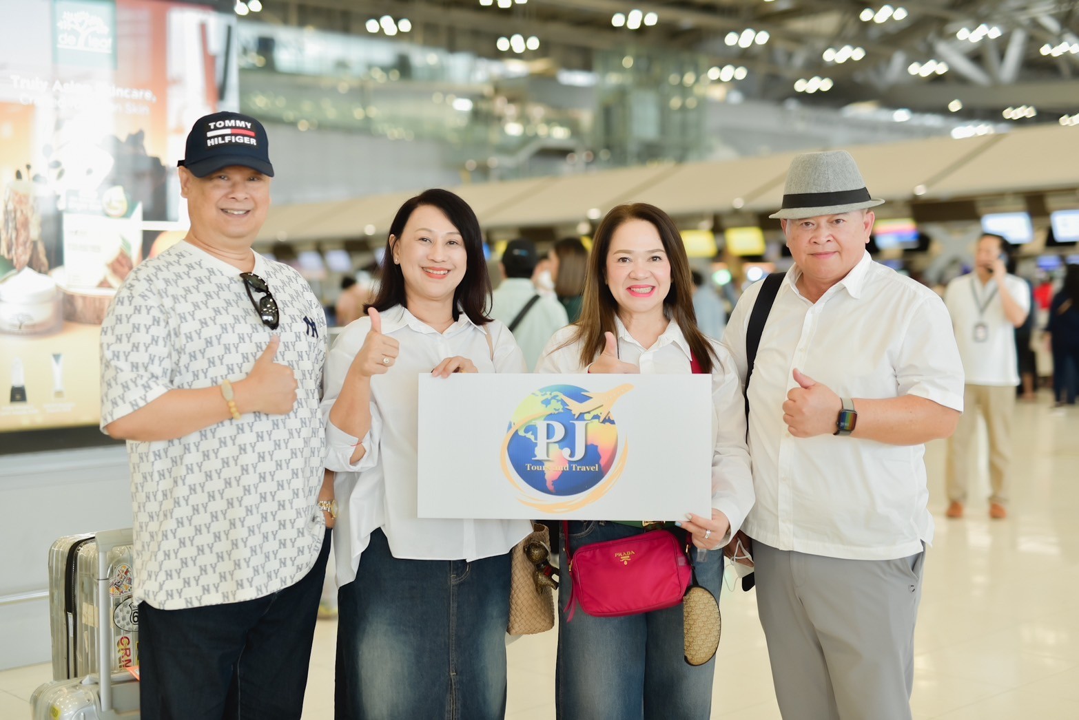 LINE_ALBUM_Day 1_๒๔๐๓๑๙_43