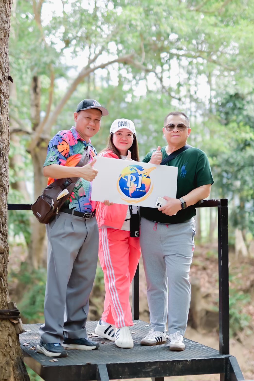 LINE_ALBUM_Day 2_๒๔๐๔๒๖_29