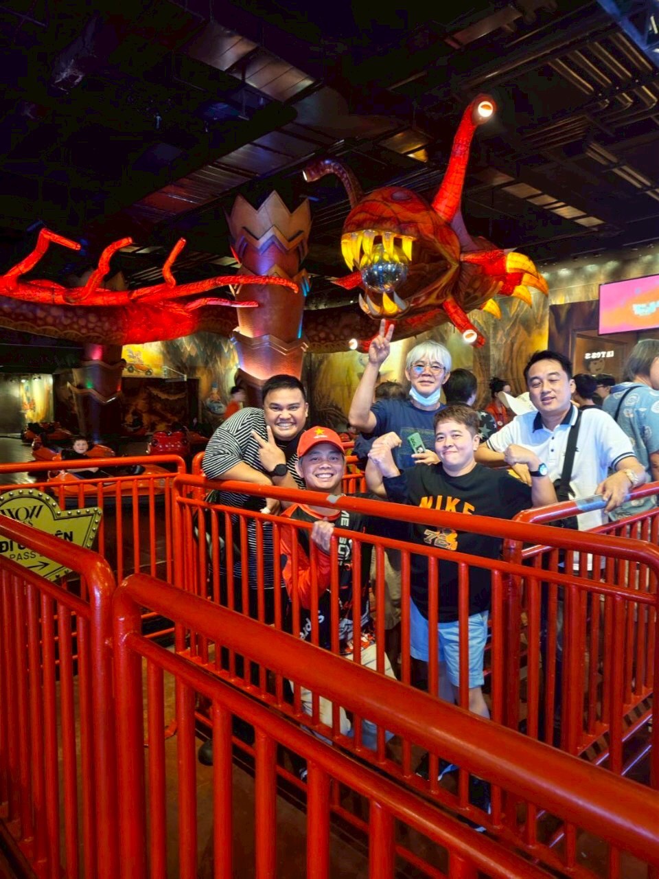 LINE_ALBUM_Day15_250616_25