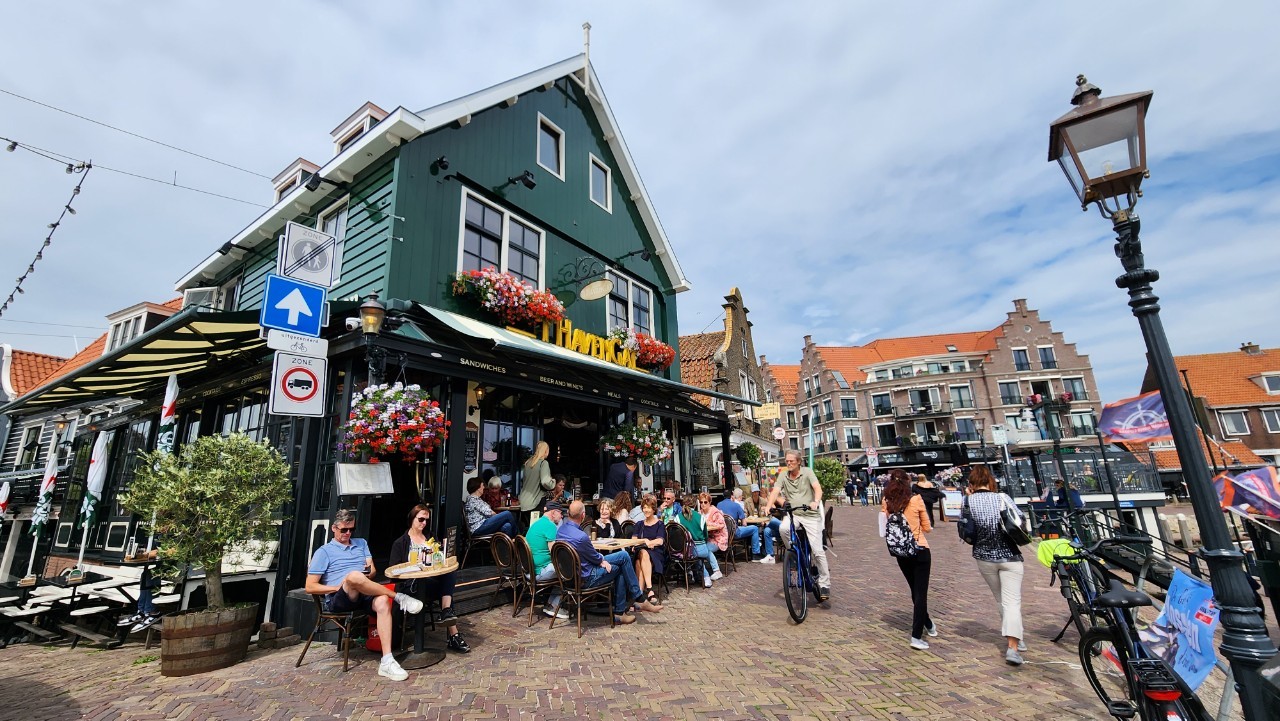 LINE_ALBUM_สร้างภาพ_230717_498